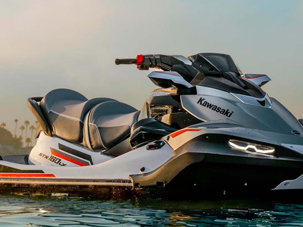 Officina riparazione moto d’acqua jet ski, Officina Semeraro Officina riparazione moto d'acqua jet ski, Officina Semeraro